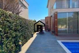 Exclusive designer detached villa for sale in Cambrils - Costa Daurada