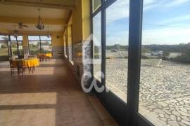 Comercial Property for sale in Praia do Pedrogão