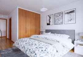 3 BEDROOM APARTMENT IN PIORNAIS , HELP FUNCHAL