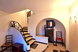 Pleasant Set Of 2 Village Houses Offering Main House Of 180 M2, Independent Gite Of 50 M2, Garage And Courtyard. Quiet Location Pleasant Set Of 2 Village Houses Offering Main House Of 180 M2, Independent Gite Of 50 M2, Garage And Courtyard. Quiet Location