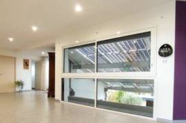 Modern Detached House with Garden Modern Detached House with Garden