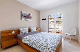 5 Bed 3 Bath Villa with Pool For Sale, El Madronal, Costa Adeje 895,000€