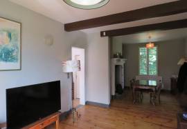 Single storey house for sale, 5 rooms - Castelnau-Magnoac 65230