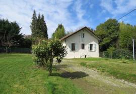 Single storey house for sale, 5 rooms - Castelnau-Magnoac 65230
