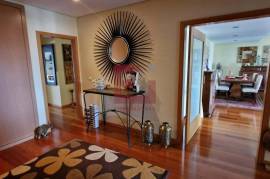 5 bedroom apartment, top floor, center of Vila Nova de Gaia