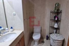 5 bedroom apartment, top floor, center of Vila Nova de Gaia