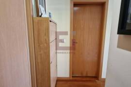 5 bedroom apartment, top floor, center of Vila Nova de Gaia