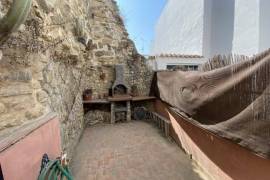 Casa de la Muralla Townhouse