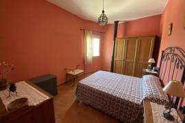 Casa de la Muralla Townhouse