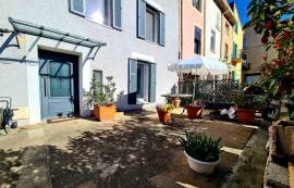 Pleasant Village House With 3 Bedrooms, Cellars, Terrace And Courtyard In A Sought-After Riverside Village