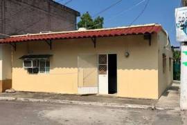 Villa-House for sale in Santa-Cruz-De-Miramar Mexico