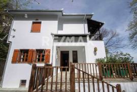 House 273 sq.m for sale