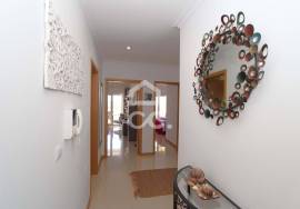2 bedroom apartment with private terrace, in a condominium with swimming pool and garden located in Vale Parra, Guia