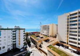 Refurbished 2 bedroom apartment in the heart of Praia da Rocha