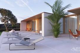 Luxury villa (under construction)