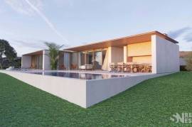 Luxury villa (under construction)