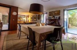 T6 family property, 546 m2 on 10,000 m2 / land, swimming pool and open views, Minho, Braga, Brunhais