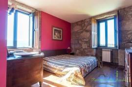 T6 family property, 546 m2 on 10,000 m2 / land, swimming pool and open views, Minho, Braga, Brunhais