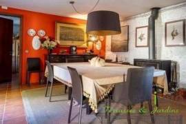 T6 family property, 546 m2 on 10,000 m2 / land, swimming pool and open views, Minho, Braga, Brunhais