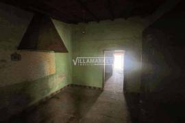 2 bedroom townhouse located on a plot of 90 m2 located in Sobral da Adiça