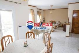 Superb 3 Bed Villa & 2 Businesses For Sale in Mandra Xanthi