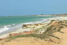 Excellent Plot of land for sale in Pontal do Maceio Beach