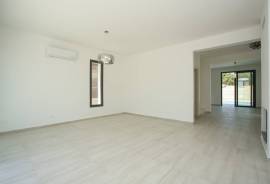 Mesogi Residence 8