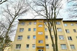 Ready to move! Studio apartment in the leafy green south of Berlin