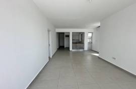 3 Bedroom Ground Floor Apartment - Chloraka Area, Paphos