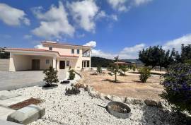Brand New 4 Bedroom Villa - Akoursos Village, Paphos