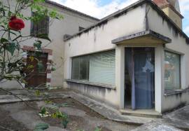 Old house for sale, 6 rooms - Mont-d'Astarac 32140