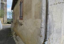 Old house for sale, 6 rooms - Mont-d'Astarac 32140