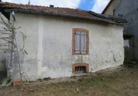 Old house for sale, 6 rooms - Mont-d'Astarac 32140