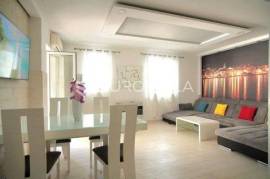 Makarska, one bedroom apartment, first row to the sea