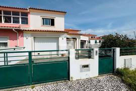 3 bedroom House for sale in Vieira de Leiria