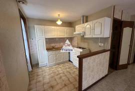 Detached Country House with Garden