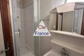 Detached Country House with Garden