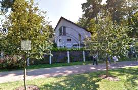 Detached house for rent in Jurmala, 124.00m2