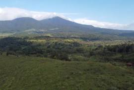 El Sol Naciente Land: Enjoy stunning panoramic views of Volcano Tenorio, Miravalles, and the Bijagua Valley!