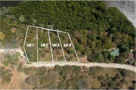 Lot 4: Ready to Build Lot in Playa Grande