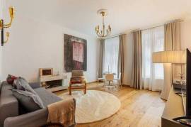 Elegant, sunny and central Apartment in Wien Mitte