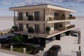 Four Room Apartment - Appiano. Eppan: new 4-room apartment with terrace