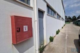 Espaço Comercial em Marinha Grande de 646,00 m²