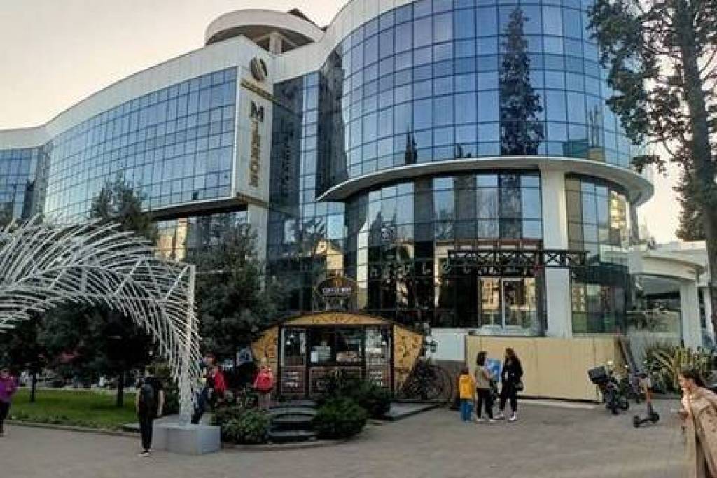 Сдам коммерческое помещение 276 м2, Навагинская (Центральный р-н) ул, 7, Сочи г