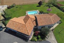 €376300 - Amazing Modern Property With Stunning Views And Swimming Pool