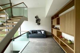 4 Bedroom Villa For Sale In la Caleta LP4436