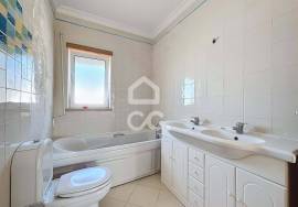 Semi-detached house in Casais de São Jacinto (Coto)