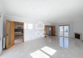 Semi-detached house in Casais de São Jacinto (Coto)