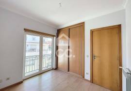 Semi-detached house in Casais de São Jacinto (Coto)