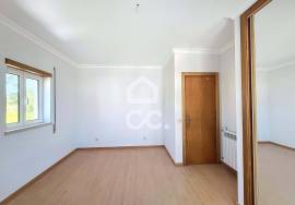 Semi-detached house in Casais de São Jacinto (Coto)